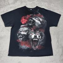Vintage Wolf T-Shirt Wolves Red Blood Moon Y2K Graphic Tee Distressed Men XL XXL gray