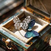 Light Luxury High-end Heritage Embroidery Zircon Butterfly Brooch Design, Chinese-style Clothing Accessory Pin gray