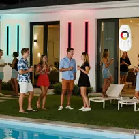 LED sieniniai lauko šviestuvai. 10 W. 2 vnt.. RGB 2700-6000K. IP65. 1000 mm
