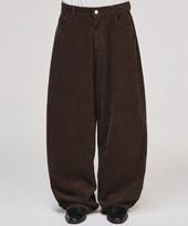 SIGNATURE Wide Curved Dart Corduroy Pants [Brown] Brown/M black