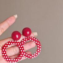 Retro Hong Kong Red Polka Dot Hoop Earrings, Resin Round Contrast Studs, Trendy & Versatile Fashion Accessories. raudona