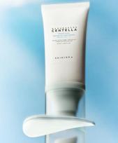 SKIN1004 Madagascar Centella Hyalu-Cica Water-Fit Sun Serum SPF50+ PA++++ Hydrating Sunscreen 50ml white