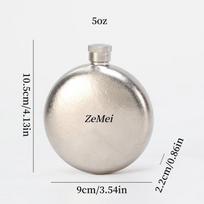 Pure Titanium Hip Flask,Spirits Vodka Cup Outdoors Carry Around with You 6oz Whiskey Hip Flask,Creativity Circle Flagon Men Gift