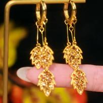 Exquisite Light Luxury Coffee Diamond Leaf Ear Cuff: High-End, Face-Slimming Earrings for Women ruda