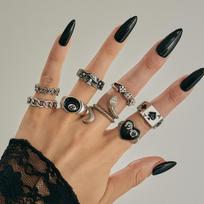 Fashion Spade A Dice Ring Set, Diablo Drip Oil Peach Heart Snake Ring Rings brown