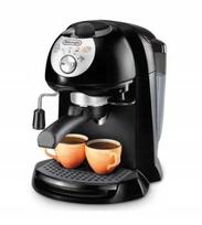 Espresso kavos aparatas De'Longhi su pieno plakikliu