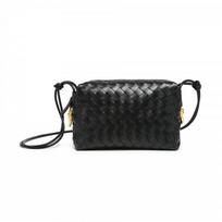 Mini Woven Crossbody Camera Bag Women Soft PU Leather Large Capacity Urban Chic Shoulder With Zip 23 x 9 x 16 cm black