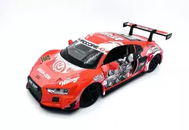PULIO 1:24 Audi R8 LMS liejinis modelis su šviesos ir garso efektais