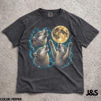 Three Wolf Moon Vintage 90s Graphic T-Shirt, Retro Wolf Silly Gift, Howling Wolves Full Moon Tee, Aesthetic Galaxy Nature Art S gray