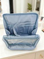 1 Piece Vertical Travel Makeup Bag, Magnetic Foldable Design, with Makeup Brush Compartment, Portable Toiletry Bag/Makeup Pouch beige