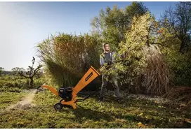 Riwall PRO RPS 7058 benzininis medienos smulkintuvas