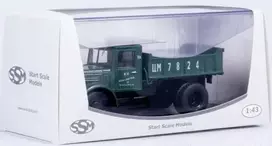 Sunkvežimio "Yaaz-205" modelis, 3+