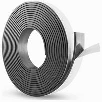 Lipni juoda magnetinė juostelė 3 m x 1,5 cm, namams ir biurui