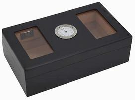 Kelioninis cigarų humidoras, juodas, kedro mediena, su drėgmėmačiu, talpa 5–8 cigarams
