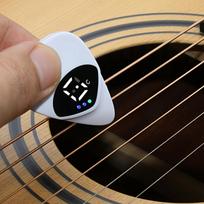 2-in-1 gitaros mediatorius ir tiuneris - Nešiojamas, daugiafunkcis tonų kalibratorius akustinėms gitaroms ir ukulelėms, 12 tonų lygiaplankė sistema, balta