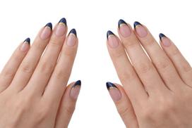 HariPrabodham 12 Pcs French Tip Press On Nails, Navy Blue & Gold Glitter Almond Shape Fake Nails, Glossy Nude Base Stick On Nails, Reusable Acryli beige