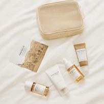 Madagascar Centella Travel Pouch Set beige