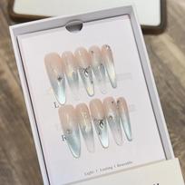 10Pcs Handmade Cat Eye Gradient Press On Nails Long Coffin Shape With Diamond Butterfly Bow Full Cover Fake Nails L-17-13-14-13-11 gray