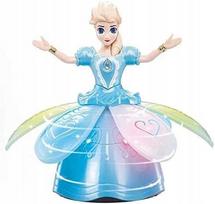 Lėlė Elsa iš „Frozen“, dainuojanti ir šokanti