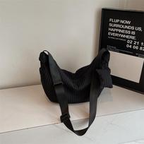 Pleated and Laid-back Style Dumpling Bag for Ladies, Lightweight and Large-capacity Single-shoulder Crossbody Bag smėlis