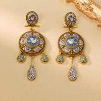 Retro Court-Style Rattle Earrings Medieval Ethnic Vintage Travel Peace Dove Design  Jewelry Accessory brown