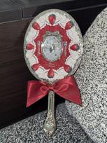 Makeup mirror from the  Strawberry Cupid  series from Flower Knows raudona