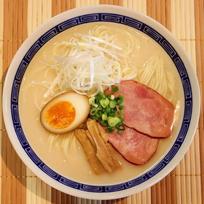 Kagošimos Tonkotsu Ramen (6 porcijos) Vietinis bandomasis rinkinys džiovinti makaronai sriuba gurmaniškas dovanų rinkinys prizas maistas ekstremalioms situacijoms konservuoti greitai paruošiami beige