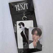 STRAY KIDS SKZ Run It Card Holder Keyring Seungmin Brand New