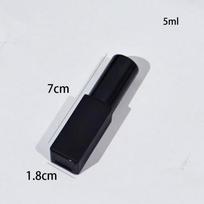 Reusable Spray Bottle Light Weight Perfume Atomizer High Quality Refillable Bottle 5 ML gray