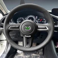 Rankomis siūta juoda natūralios odos neslystanti automobilio vairo apdangalas, skirtas Mazda CX-30 CX30 - Mazda 3 Axela - 3 gray