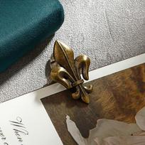 Antique Bronze Zinc Alloy Iris Flower Sticky Note Holder and Journal Clip gray