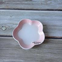 Le Creuset Vėsios spalvos slyvos žiedas aped Padažas Di Dert Lėkštė po glazūra Cerc Stalo įrankiai Universalus dydis white
