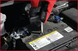 T formos raktas akumuliatoriaus gnybtams ks tools 550.1682