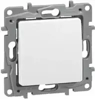 Legrand 664501 jungiklis svirtinis Baltas