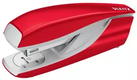 Leitz WOW 5502 metalinis segtuvas, 30 lapų, raudonas
