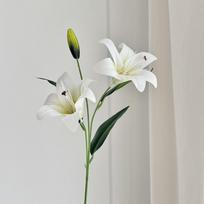 2-head Artificial Lily Flowers White Real Touch Artificial Faux Plants Multi-Bloom Pink Fake Lily Branches Living Room Ornaments balta
