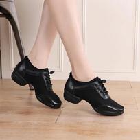 Fashion Woman Cowhide Sports Feature Soft Outsole Breath Dance Shoes Sneakers for Practice Ballet Shoes Modern Jazz Shoes 34 white