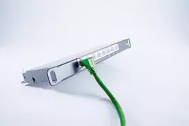 Tinklo kabelis ShiverPeaks 08-64053 CAT6 S/FTP PIMF, 4 poros, ekranuotas vytos poros
