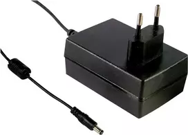 MEAN WELL GSM36E15-P1J 36W medicininės klasės AC/DC stalinis maitinimo adapteris, 15V 2.4A, 2.1x5.5mm DC kištukas, IEC C14 įėjimas, Level VI efektyvumas