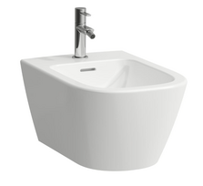 Pakabinamas bidė Laufen H8301100003021, su šalto vandens bidė vamzdeliu ir antgaliu, baltas
