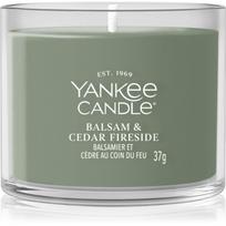 Yankee Candle Balsam & Cedar Fireside nedidelė kvapni žvakė 37 g