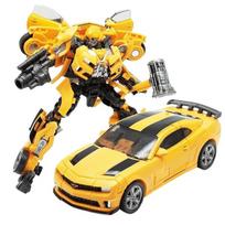Robotas transformeris su kauke komplekte