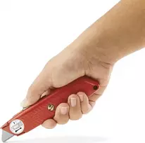 STANLEY BLACK&DECKER 99E įtraukiamas saugos kanceliarinis peilis su varžtiniu fiksavimu, cinko lydinio rankena, 5 peilių padėtimis, vidine 3 peilių laikykla, metalo pilkos spalvos