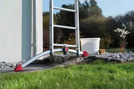 HAILO ProfiLOT universali kopėčios S100, aliumininis, 3x12 pakopų, 150 kg, EN 131 Professional