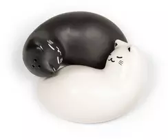 Kikkerland - Purrfect druskos ir pipirų purtyklės - juodos ir baltos - 8,25 cm x 3,75 cm x 6,5 cm