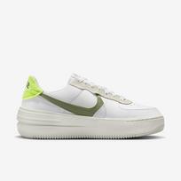 Nike Wmns Air Force 1 PLT.AF.ORM - Dydis 39 (FJ4739-100 Laisvalaikio batai)