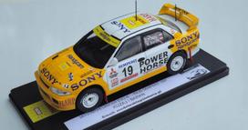 Kolekcinis modelis FOREST KUZAJ Mitsubishi Lancer Evo III Rally Semperit, 1:24
