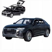 Audi Q8 modelinis automobilis 1:24, originali pakuotė