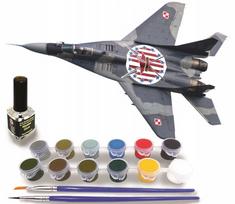 1:72 MIG-29 Fulcrum lenkų naikintuvas su Kosciuškos emblema, raketomis ir teptukais