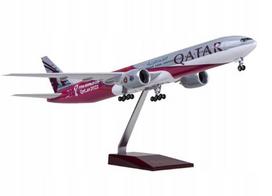 Lėktuvo modelis Boeing 777 Qatar Airways, kolekcinė replika, 47 cm, 1:157